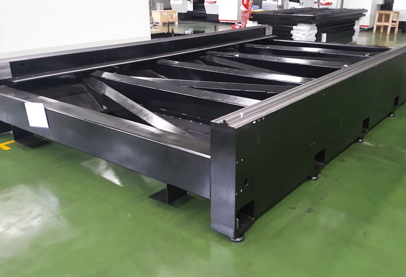IPG Fiber 500W CNC stroj za lasersko rezanje za stroj za lasersko rezanje metalnih cijevi